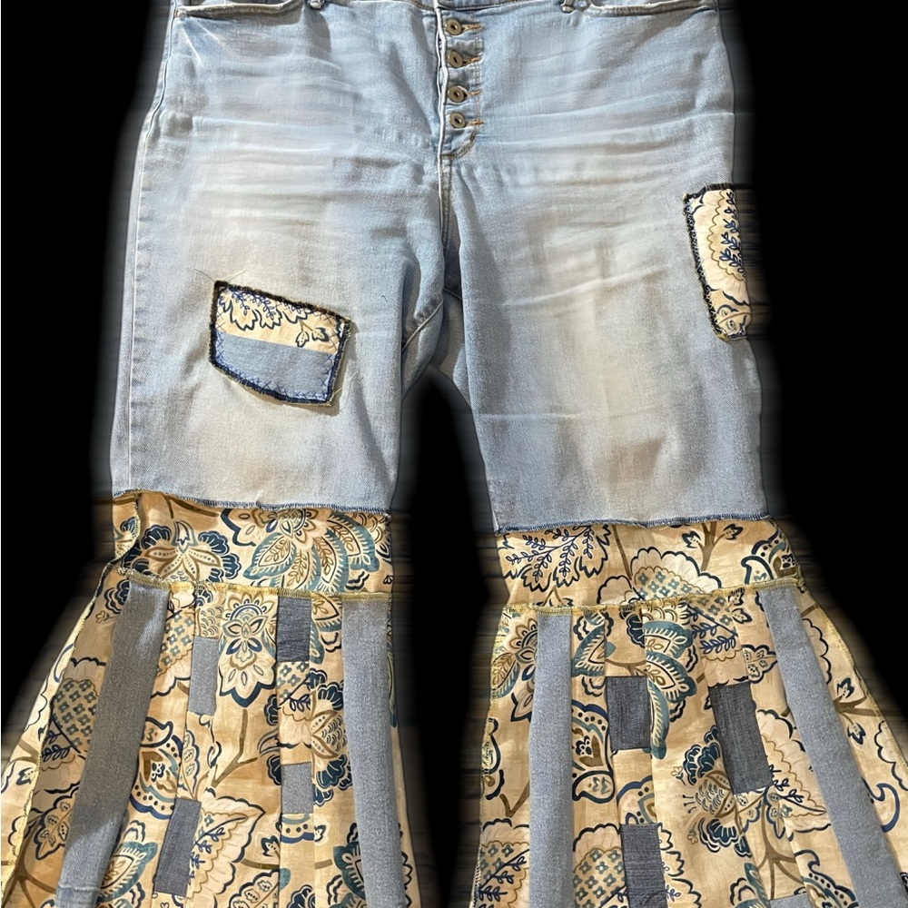 Boho Chic Floral Flare Jeans